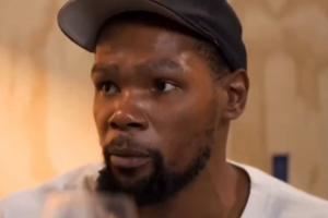 杜兰特：要与自己签订契约 想成为伟大球员绝不能仅靠一两件事