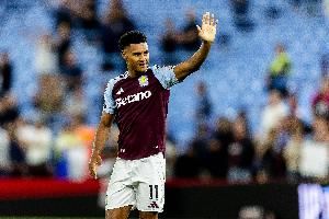 电讯报：阿森纳曼联纽卡都有意沃特金斯，维拉仍坚持球员是非卖品