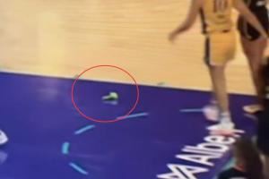 又来了🙃WNBA第三次有人将假阳具扔进场内 此前已有人被捕💀