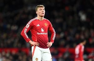 斯基拉：米兰商谈500万欧租借霍伊伦，选择买断费4000万到4500万