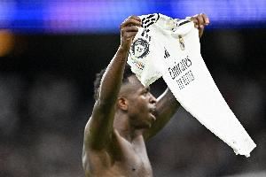 马卡：奥萨苏纳是维尼修斯喜爱的对手，巴西前锋希望借此找回状态