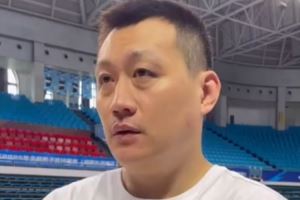 勇胜主帅张伟：大比分落后希望队员放下包袱 无论输赢做好自己