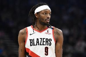 这第六人很强！格兰特砍下29分 创开拓者队史揭幕战替补纪录