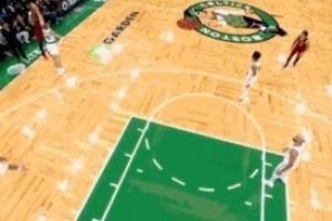 投疯了！米切尔调高弧顶三分再中 个人三分球5中5